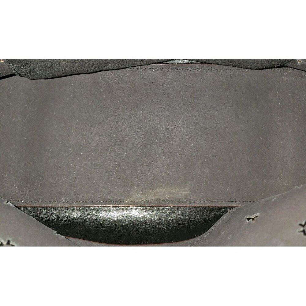 ✨ RARE Coach Beechwood Bow Perforated Sierra Satchel ✨ - Picture 4 of 16